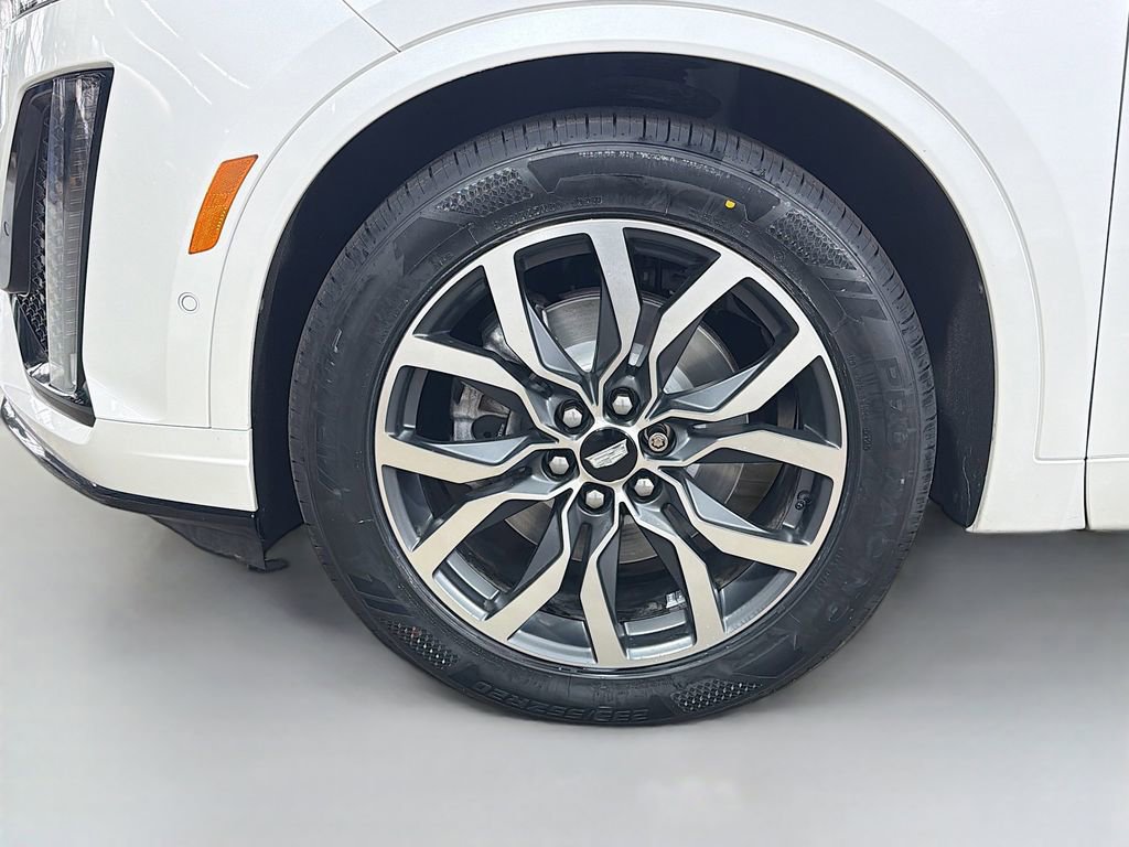 Used 2021 Cadillac XT6 Sport AWD/4WD image 36