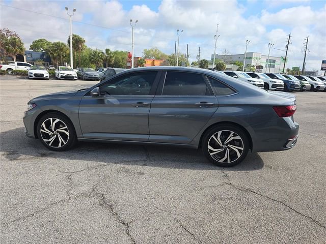 New 2026 Volkswagen Jetta SEL image 6