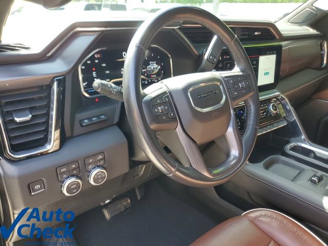 Used 2025 GMC Sierra 2500 Denali Ultimate AWD/4WD image 18