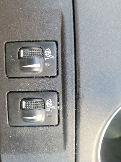 Used 2016 Toyota Camry XLE image 12