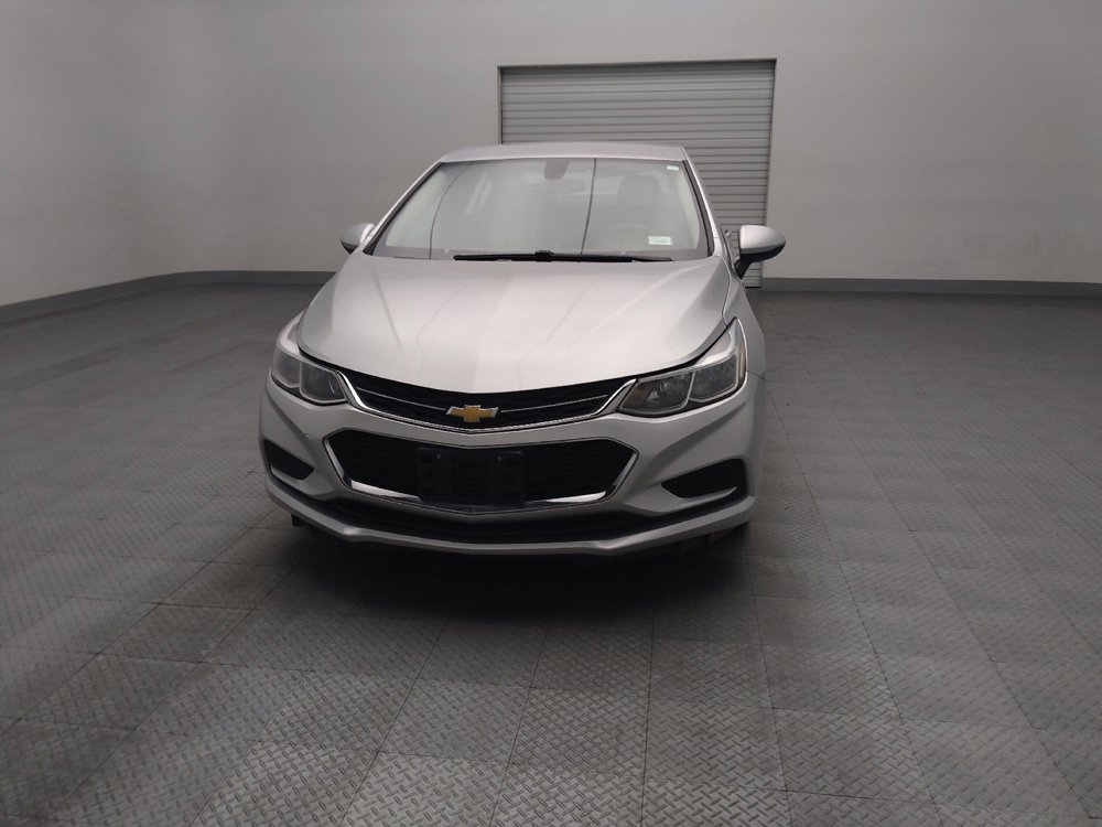 Used 2018 Chevrolet Cruze LS FWD image 15