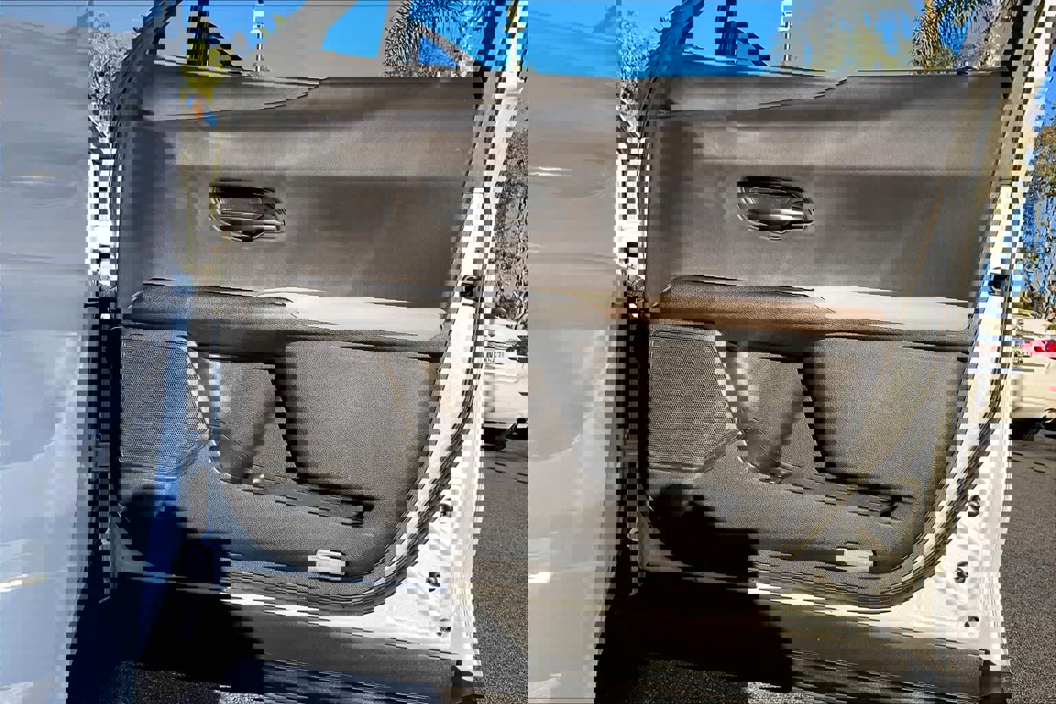 Used 2023 Lexus UX 250h FWD image 21