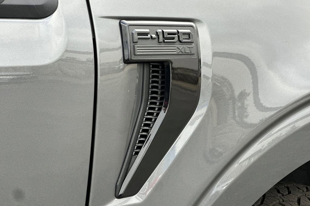 New 2026 Ford F150 XLT w/ Equipment Group 302A MID AWD/4WD image 6