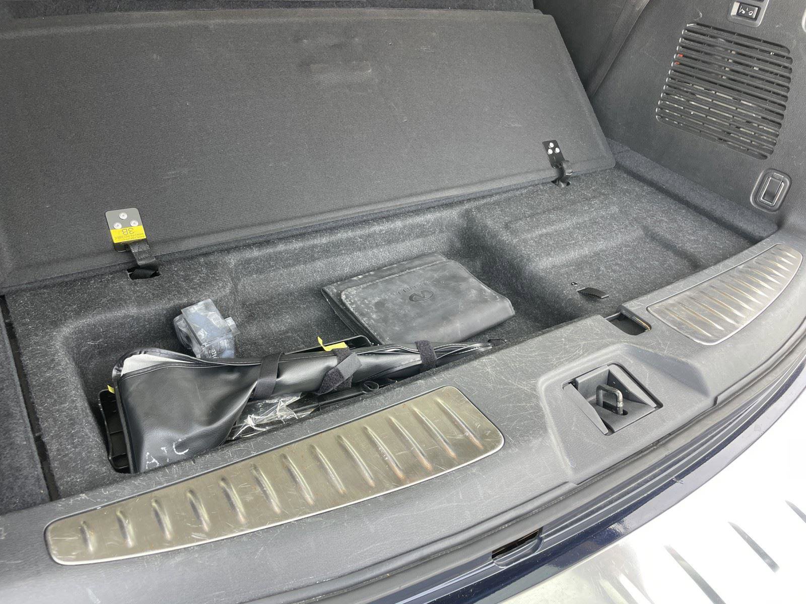 Used 2024 INFINITI QX80 Luxe image 48