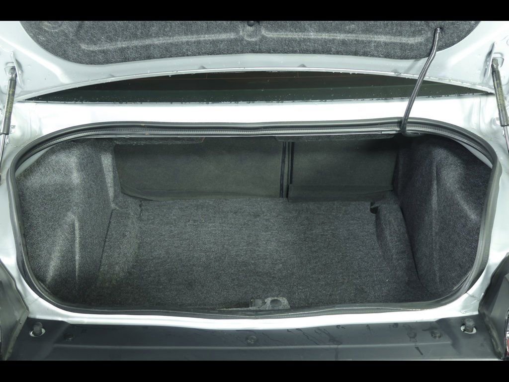 Used 2022 Dodge Challenger R/T w/ Driver Convenience Group image 15