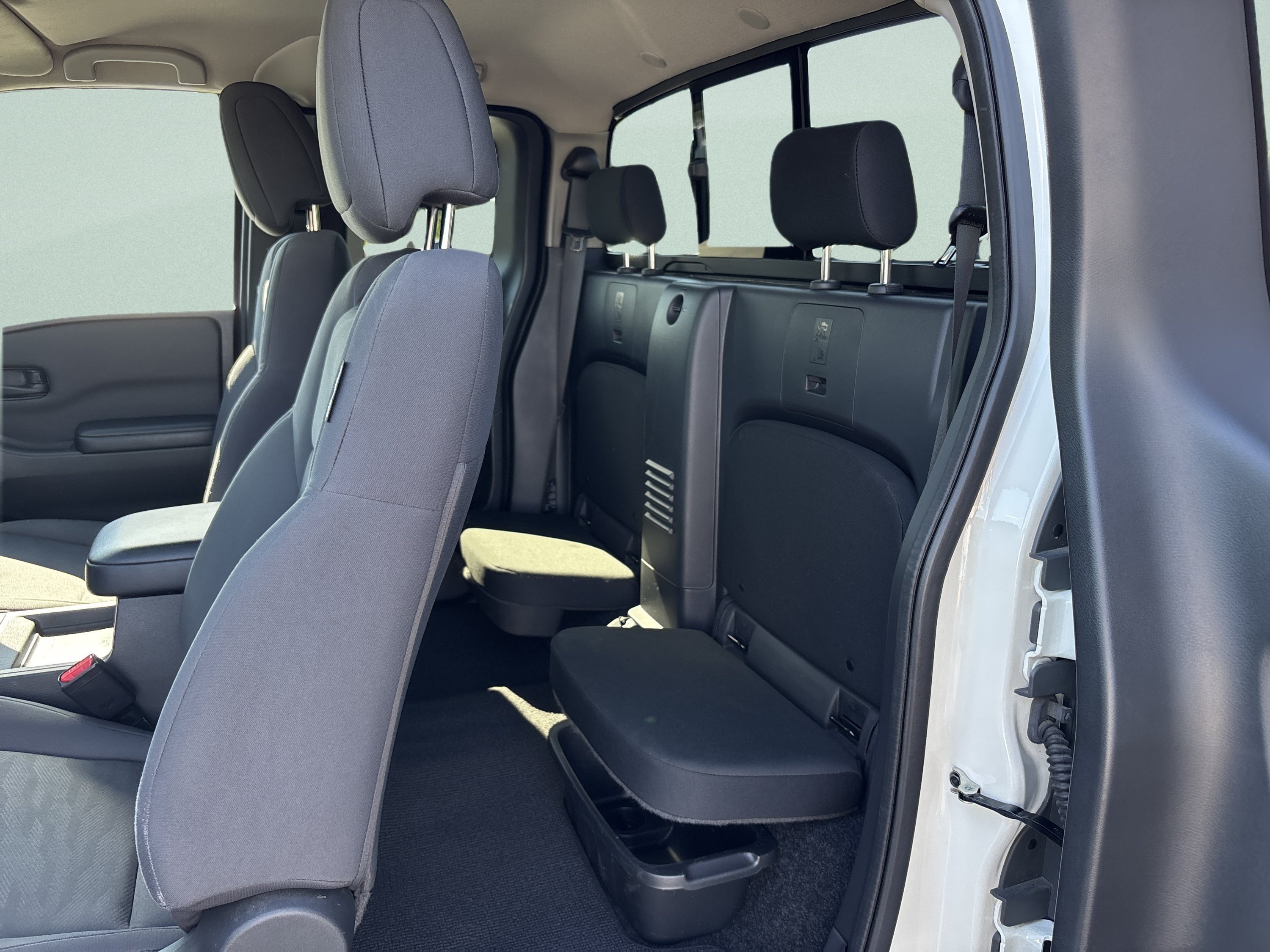 Used 2026 Nissan Frontier S RWD image 15