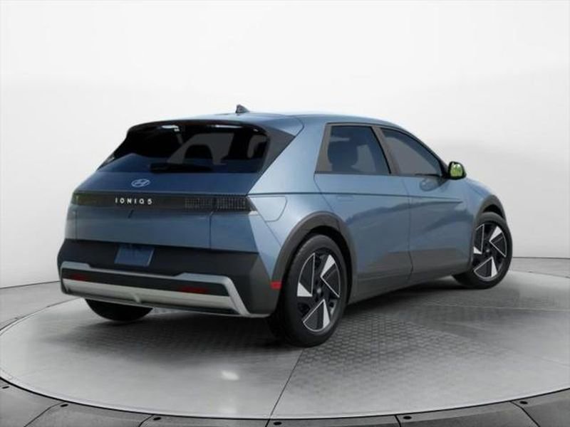 New 2026 Hyundai Ioniq 5 SEL image 4
