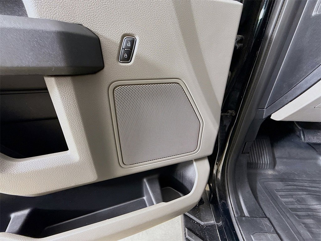 Used 2017 Ford F150 XL w/ Equipment Group 101A Mid image 18