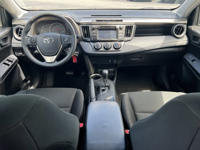 Used 2015 Toyota RAV4 LE FWD image 19