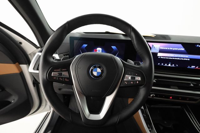 Used 2024 BMW X5 xDrive50e image 13