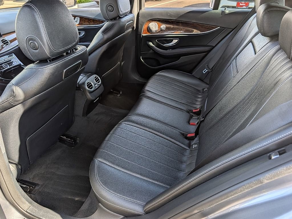 Used 2018 Mercedes-Benz E 400 4MATIC Wagon image 20