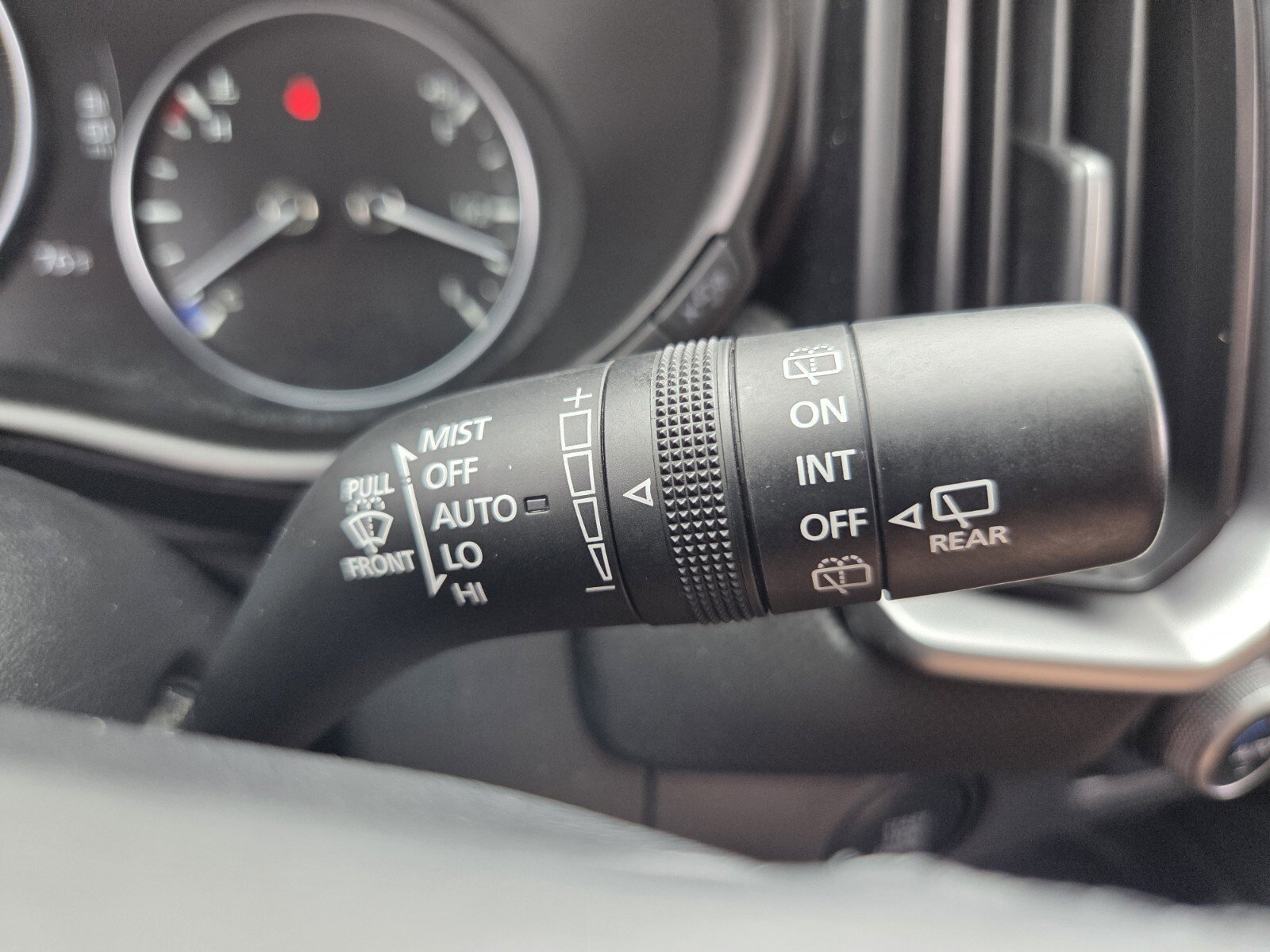 Used 2024 MAZDA CX-50 AWD 2.5 S w/ Cargo Package image 28