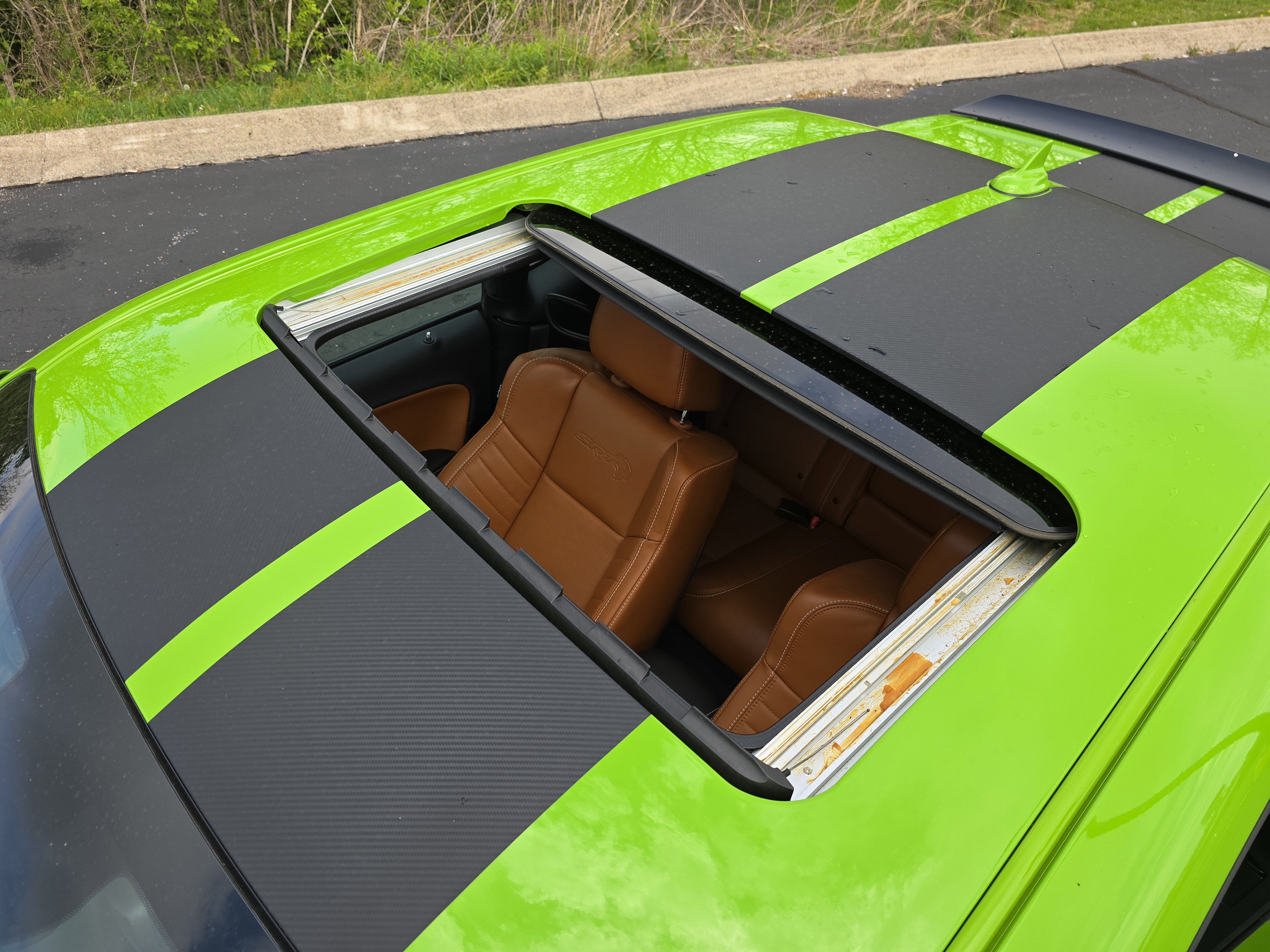 Used 2017 Dodge Challenger SRT Hellcat image 6