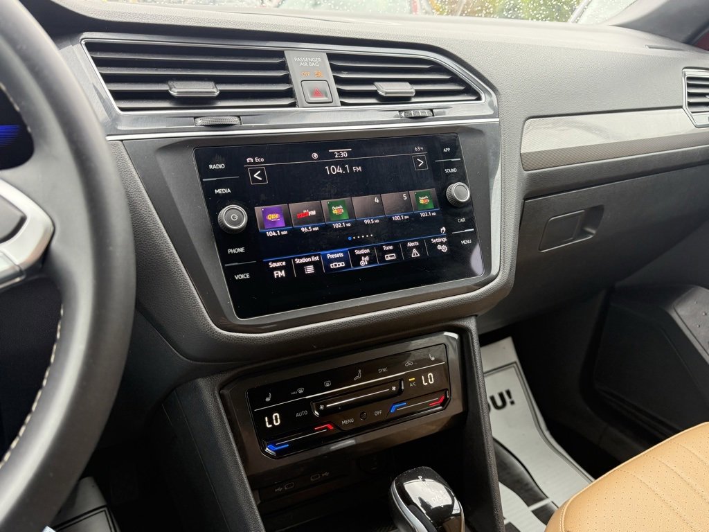 Used 2022 Volkswagen Tiguan SE image 30