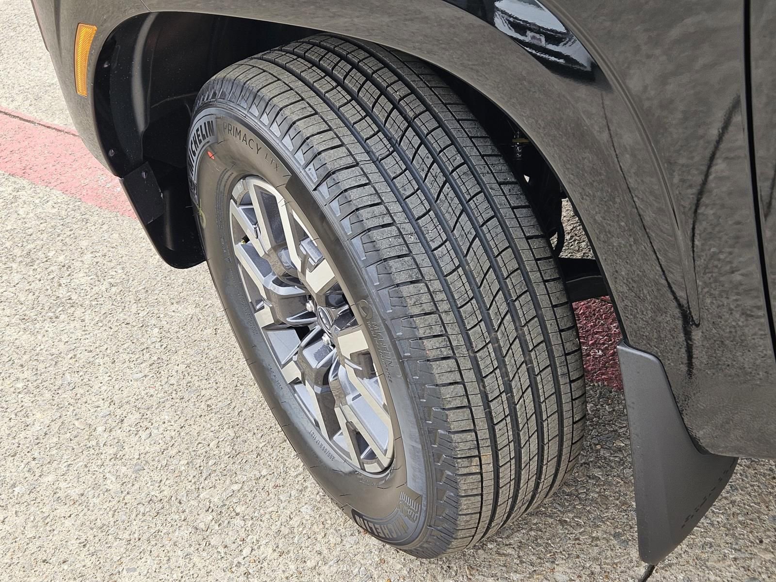 New 2026 Nissan Frontier SV w/ Tow Package RWD image 10