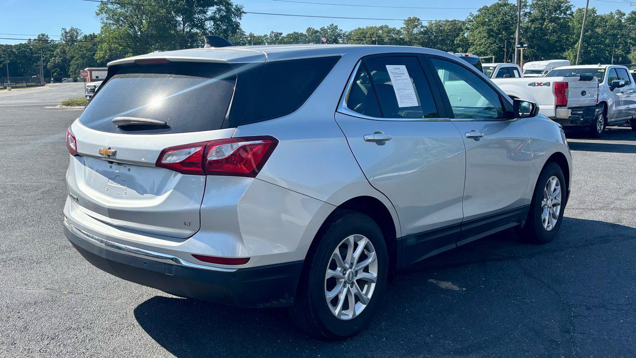 Used 2021 Chevrolet Equinox LT w/ Driver Convenience Package FWD image 6