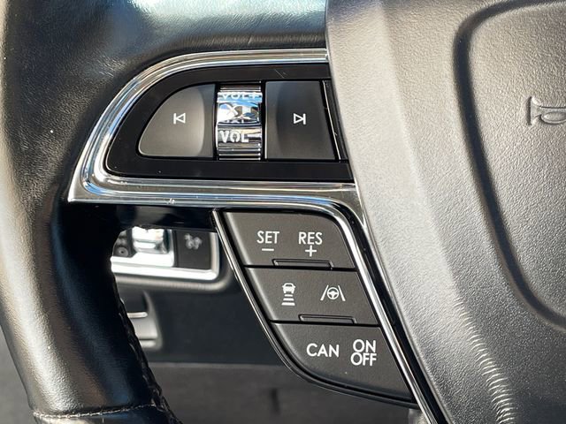 Used 2023 Lincoln Nautilus Reserve w/ Equipment Group 201A image 30