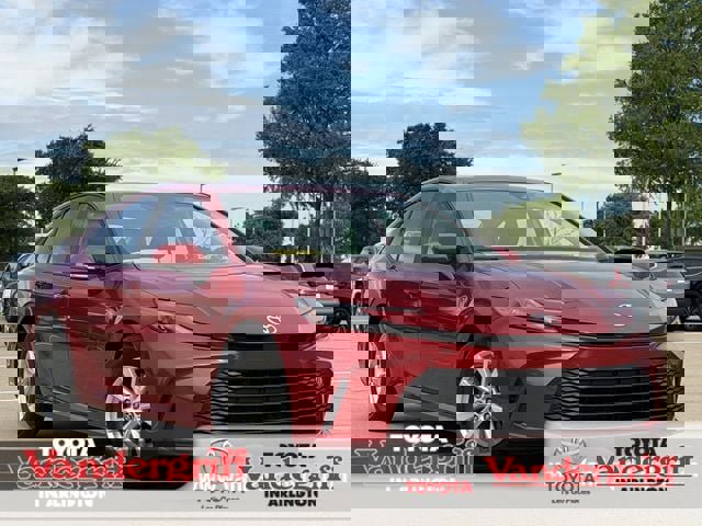 Certified 2025 Toyota Camry LE FWD image 1