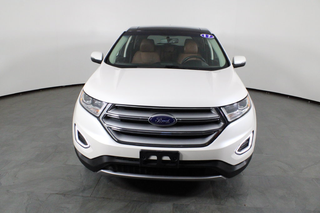 Used 2017 Ford Edge Titanium w/ Equipment Group 301A AWD/4WD image 12