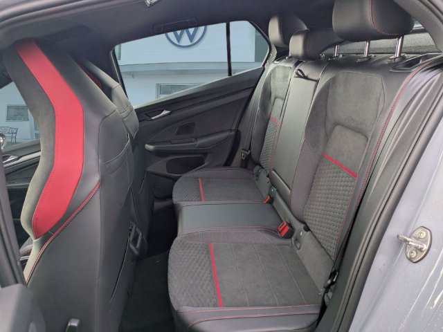 New 2026 Volkswagen GTI SE FWD image 13