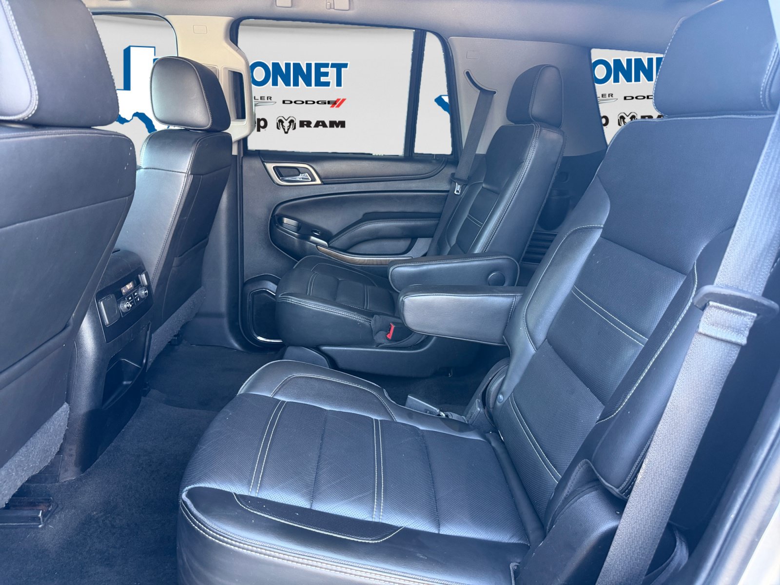 Used 2018 GMC Yukon Denali RWD image 22