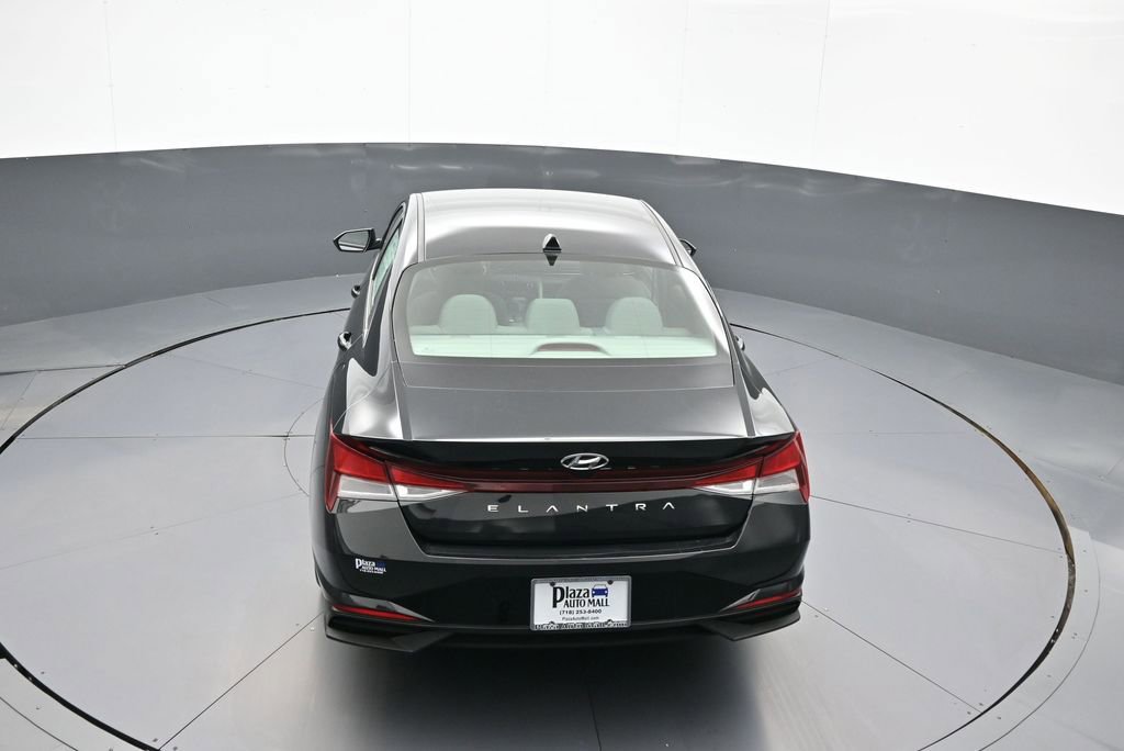 Used 2023 Hyundai Elantra SEL w/ Convenience Package FWD image 38