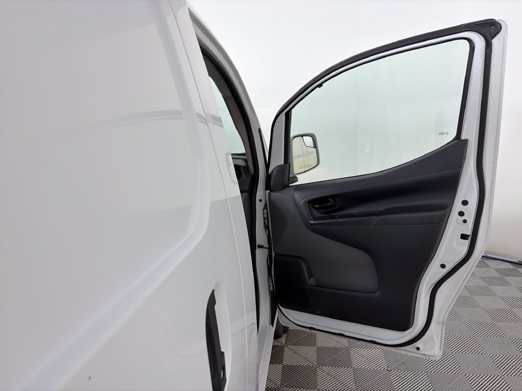 Used 2017 Nissan NV200 SV w/ Technology Package FWD image 27