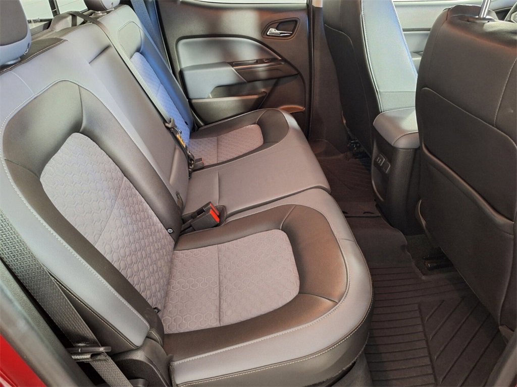 Used 2017 Chevrolet Colorado Z71 image 26