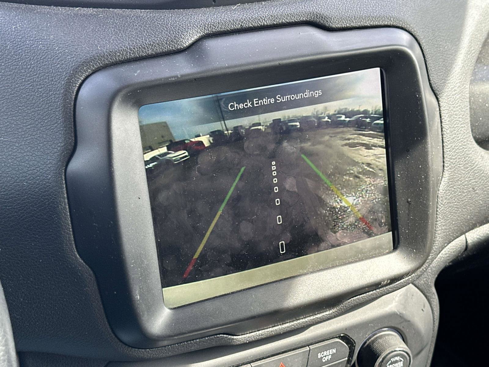 Used 2022 Jeep Renegade Latitude w/ Convenience Group image 25