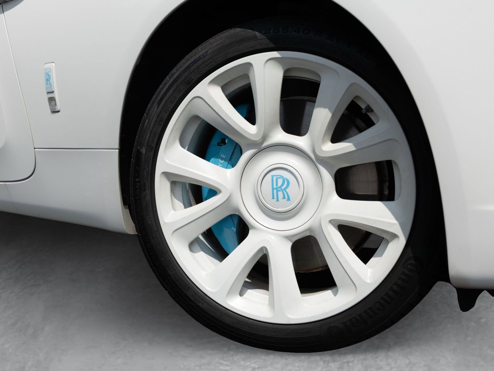 Used 2019 Rolls-Royce Wraith RWD image 8