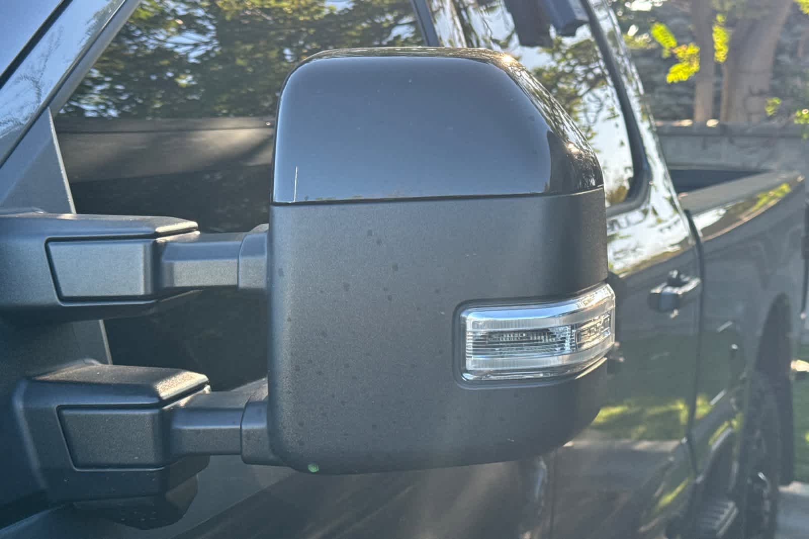 Certified 2025 Ford F350 Lariat w/ Lariat Ultimate Package AWD/4WD image 6