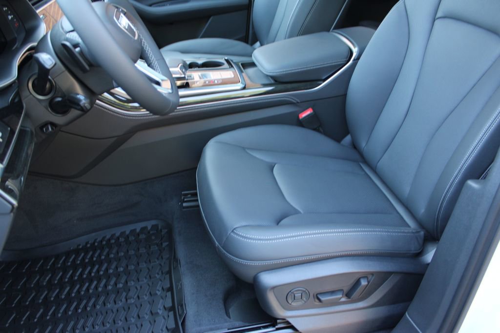 New 2025 Audi Q7 3.0T Premium Plus image 24