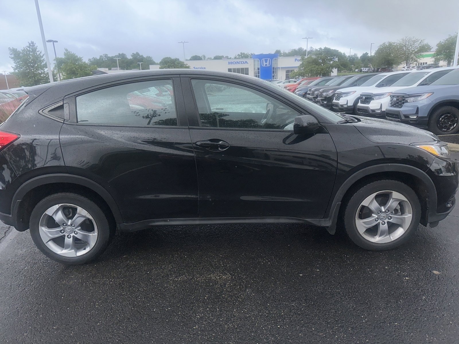 Used 2019 Honda HR-V LX image 15