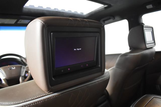 Used 2017 INFINITI QX80 Limited w/ All Season Package image 32