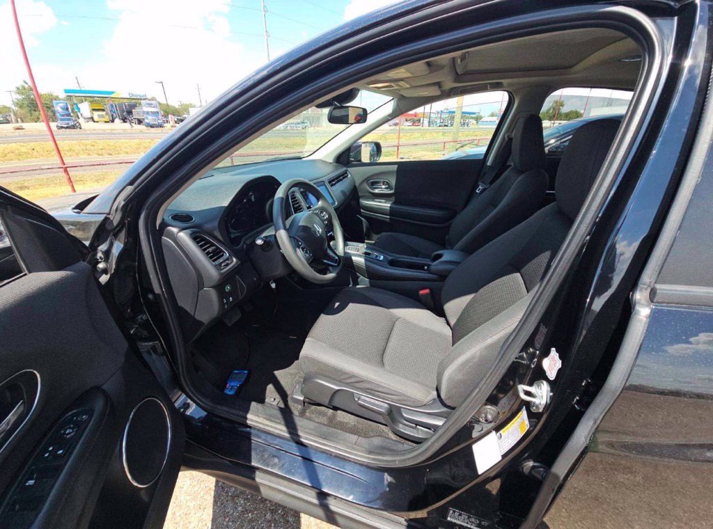 Used 2022 Honda HR-V EX image 5