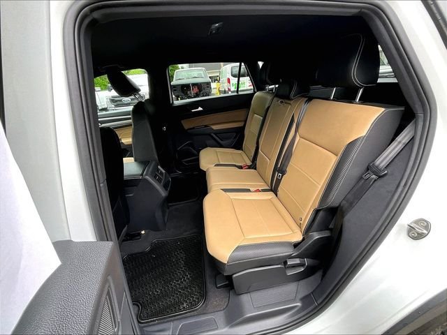 Used 2023 Volkswagen Atlas Cross Sport SE AWD/4WD image 21