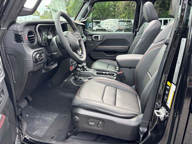 New 2027 Jeep Wrangler Unlimited Rubicon AWD/4WD image 9