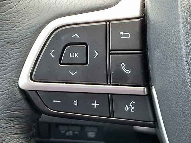 Used 2026 Toyota Sienna XLE AWD/4WD image 22