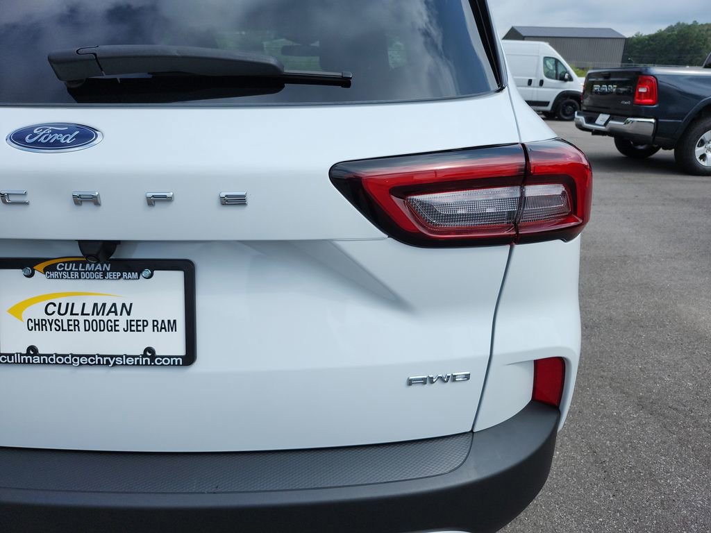 Used 2023 Ford Escape Active image 34