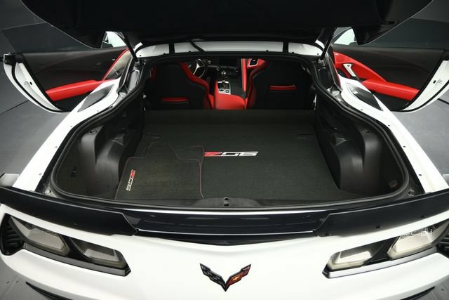 Used 2016 Chevrolet Corvette Z06 w/ 3LZ Preferred Equipment Group RWD image 58