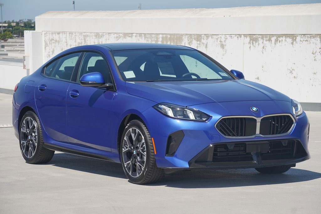Used 2026 BMW 228i w/ Premium Package FWD image 3