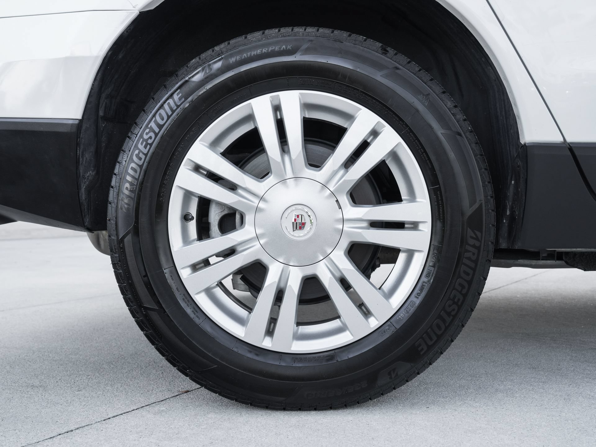 Used 2015 Cadillac SRX FWD image 12