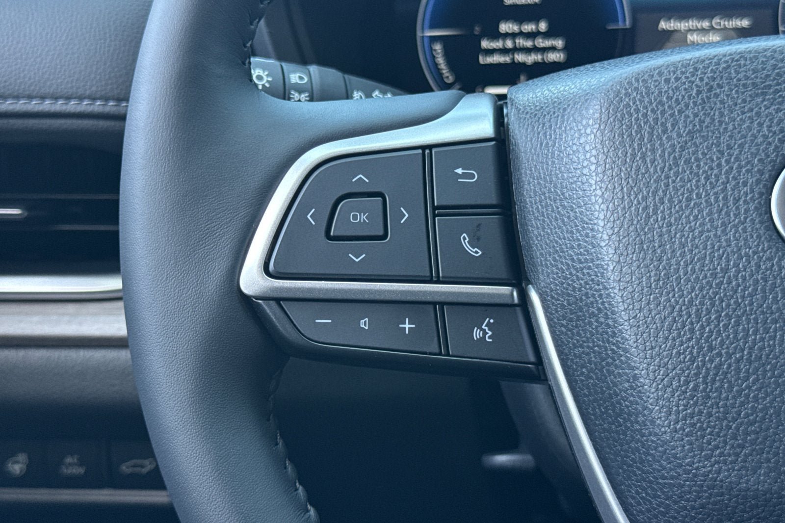 New 2026 Toyota Grand Highlander AWD Hybrid image 28