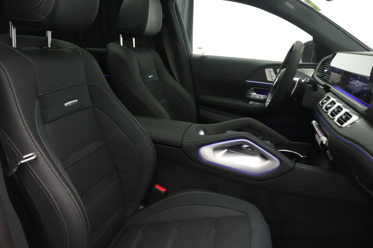 New 2026 Mercedes-Benz GLE 53 AMG 4MATIC Coupe image 9