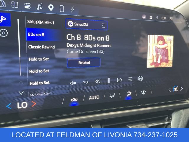 Certified 2025 Chevrolet Equinox EV LT FWD image 13