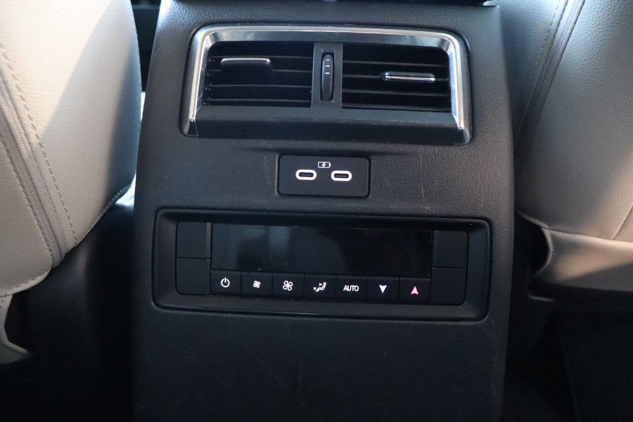 Used 2024 MAZDA CX-90 Plug-In Hybrid w/ Preferred image 45