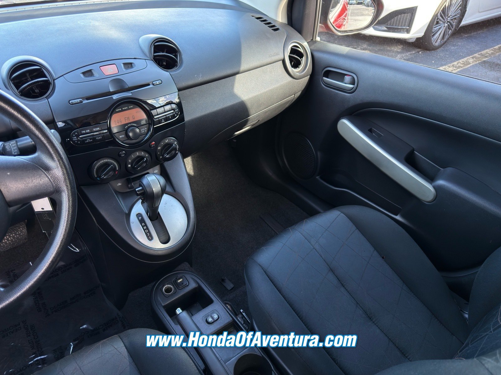 Used 2013 MAZDA MAZDA2 Sport FWD image 15