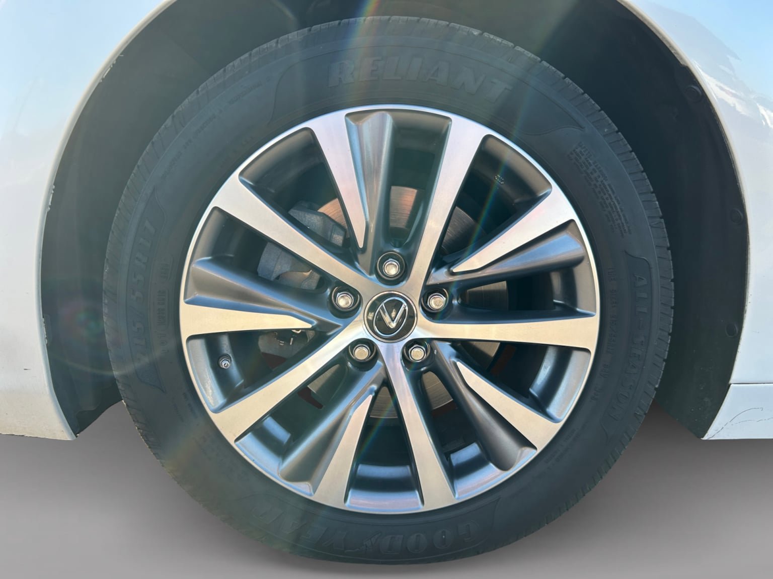 Used 2019 Lexus ES 300h FWD image 9