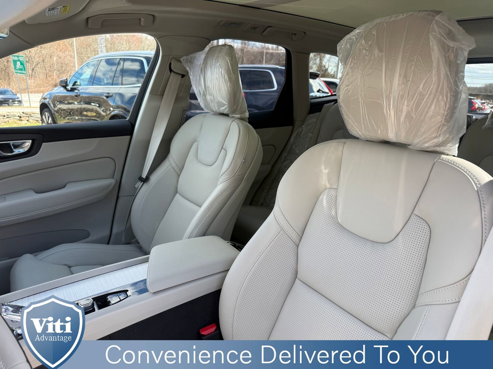 New 2026 Volvo XC60 B5 Ultra w/ Climate Package AWD/4WD image 13