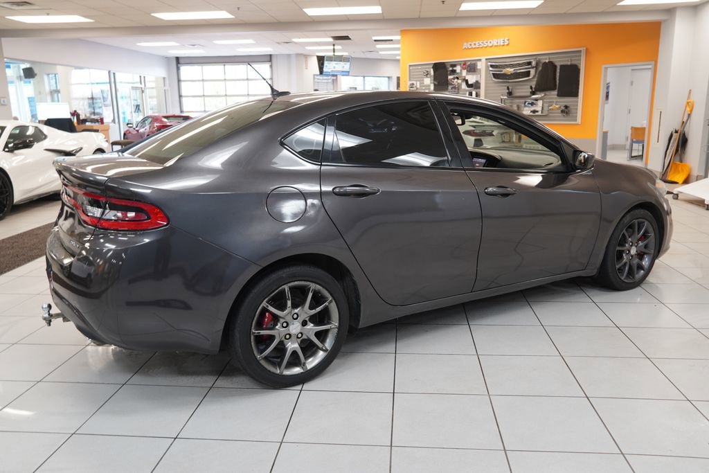 Used 2015 Dodge Dart SXT FWD image 9